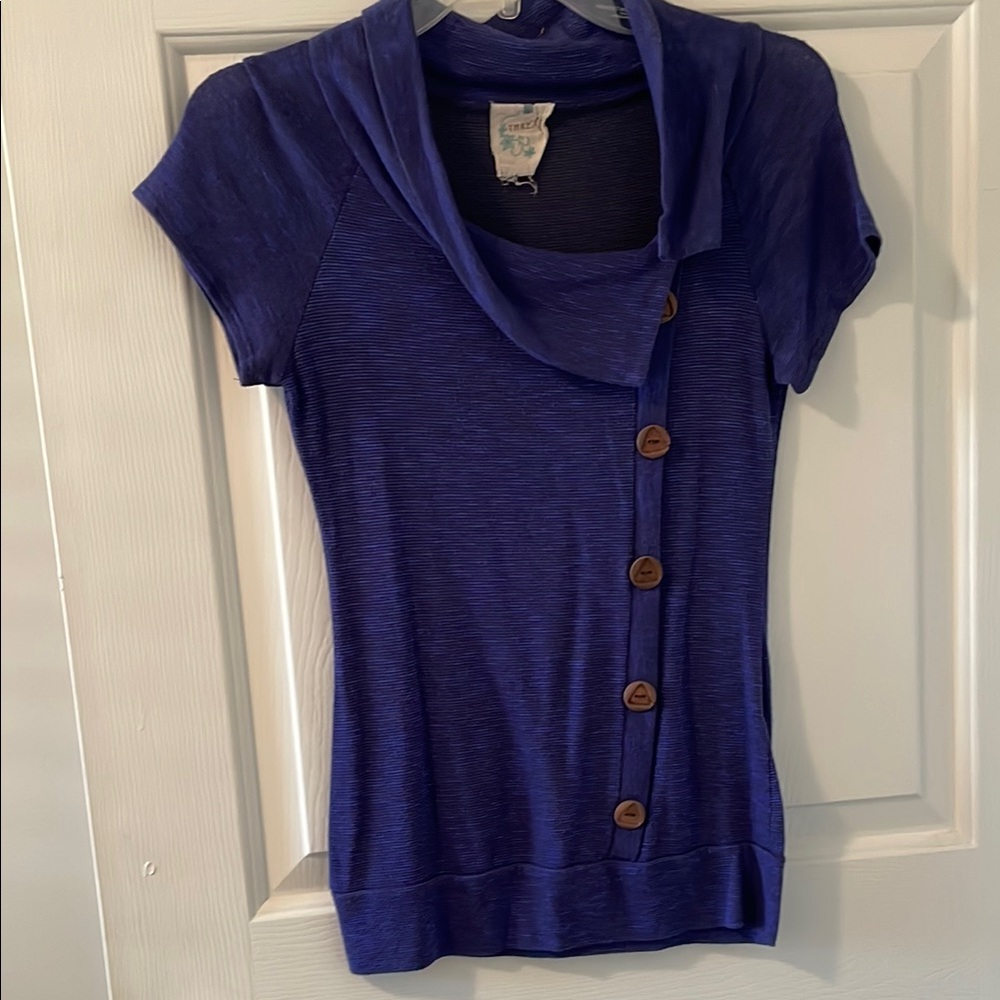Women's Purple Button-Down Top